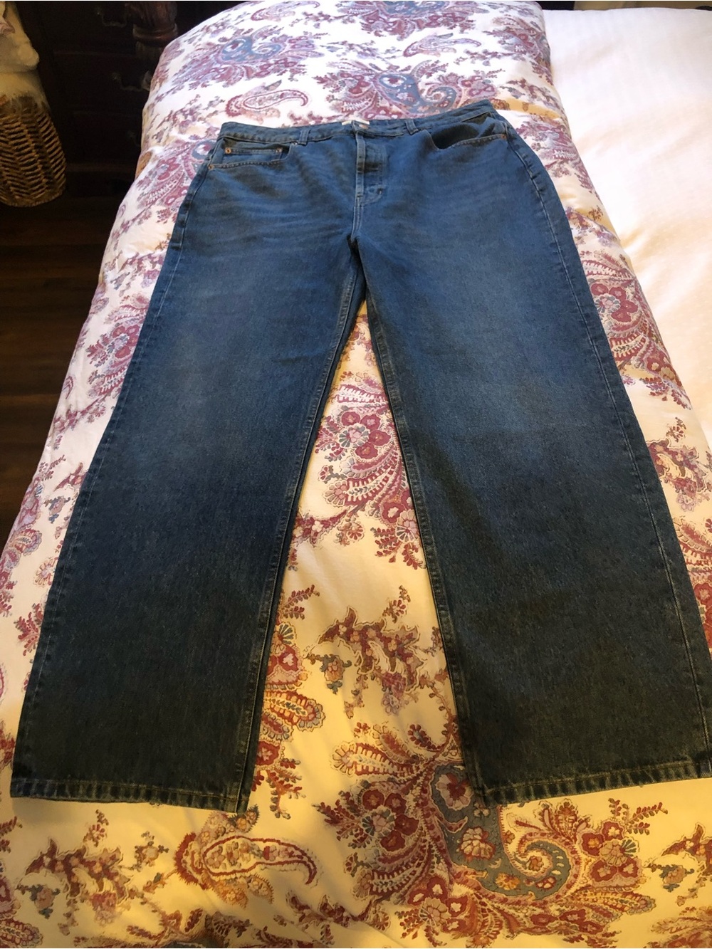 Doen High-Rise Diana Straight Leg Jeans - Picture 4 of 15